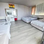Otel Diamant Side